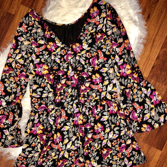 H&M Divided Bell Sleeve Floral Tunic Dress - Picture 6 of 8